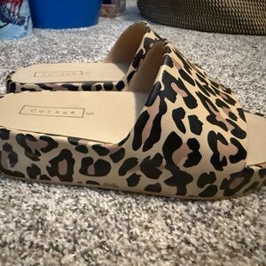 Corkys Leopard Print Mules